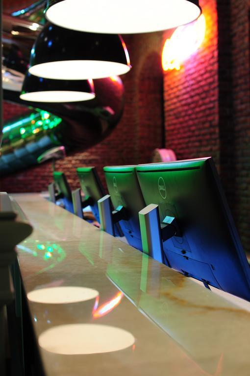 Reddot Hotel Taichung Buitenkant foto