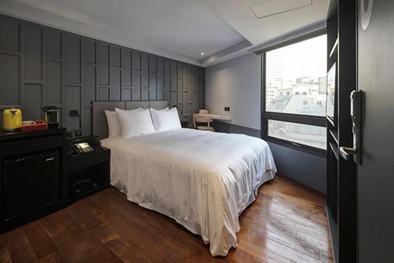 Reddot Hotel Taichung Buitenkant foto
